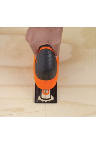 Scie sauteuse pendulaire filaire - 520 W - Coffret de rangement