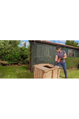 Scie alternative filaire - 750 W