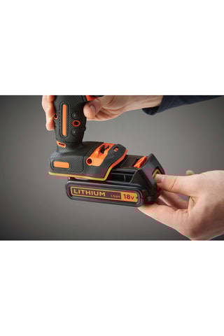 Perceuse-visseuse à percussion sans fil - 18 V - 80 accessoires