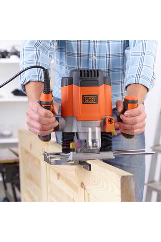 Défonceuse - 1200 W - 11 accessoires - Coffret de rangement