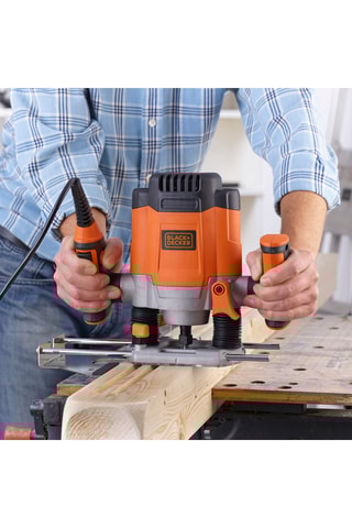 Défonceuse - 1200 W - 11 accessoires - Coffret de rangement