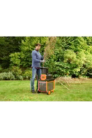 Broyeur de végétaux - 2800 W