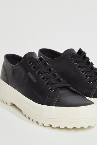 Zapatillas de piel con plataforma - Negro