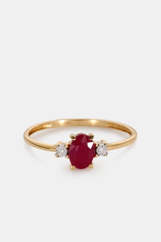 Anello - Oro giallo 18 kt, rubino e diamanti