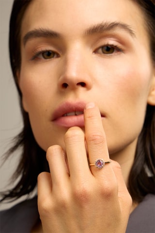 Anello - Oro giallo 18 kt, ametista e diamanti