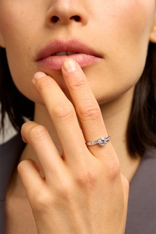 Anello - Oro bianco 18 kt