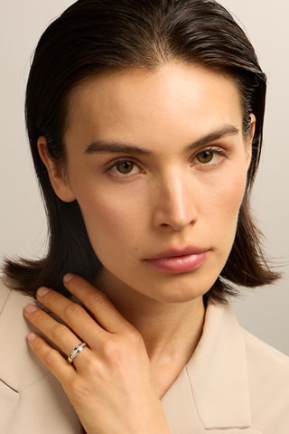 Anello - Oro giallo 18 kt e diamanti