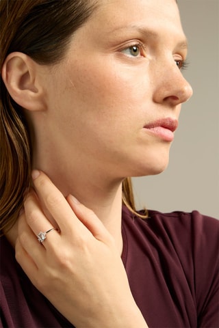 Anello - Oro bianco 18 kt, acquamarina e diamanti