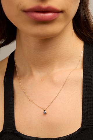 Collana - Oro giallo 18 kt e zaffiro