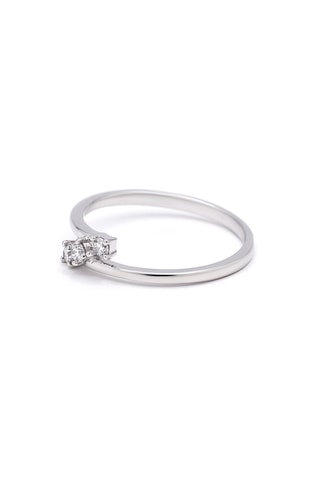 Bague - Or blanc et diamants