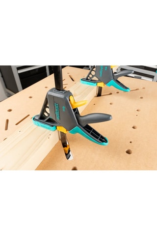 Barrilete-sargento de mesa PRO 65-150-W