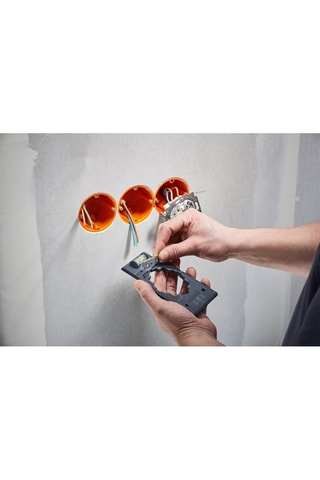 Kit réussite « Pose de boîtes d’encastrement » Wolfcraft