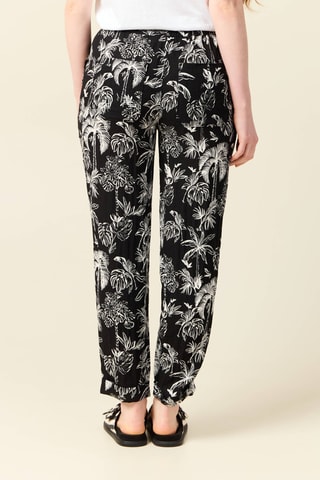 Calças corte cenoura - Preto