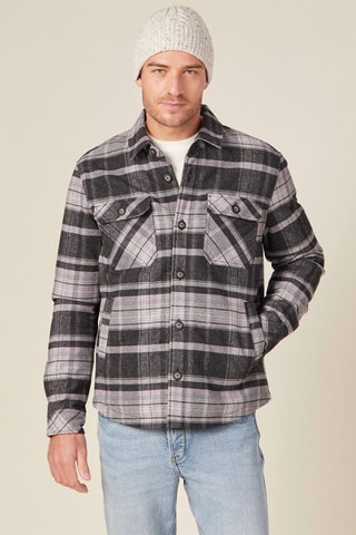 Sobrecamisa de lã reciclada.  - Violeta