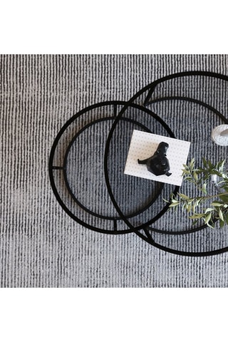 2 tables gigognes en verre - 42 x 37 / 60 x 43 cm