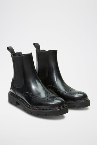 Botins Chelsea regular em couro - Preto - Preto