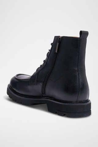 Boots regular em couro - Preto - Preto