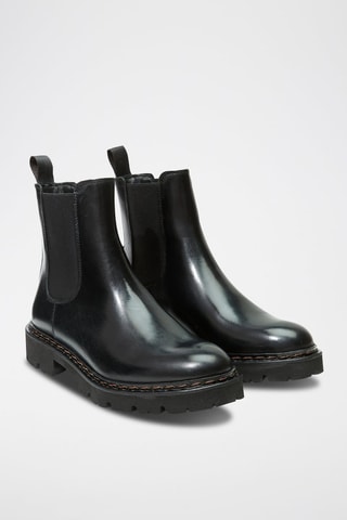 Botins Chelsea regular em couro - Preto - Preto