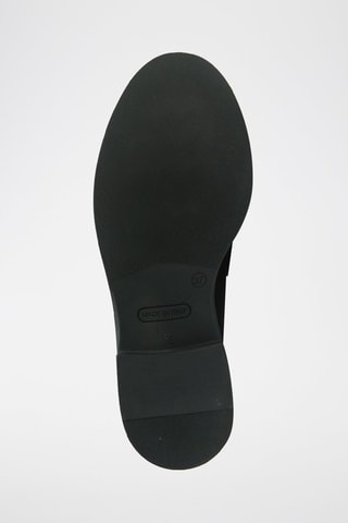Mocassins com plataforma regular em couro - Preto - Preto
