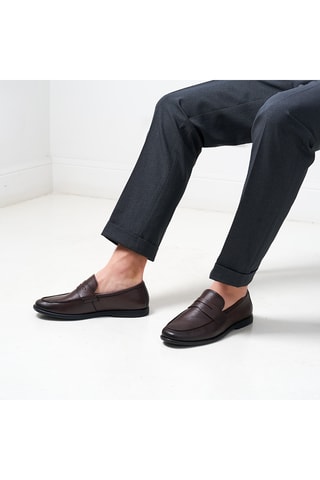 Mocassins em couro Regular - Castanho-escuro