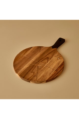 Vassoio in acacia e rotella tagliapizza