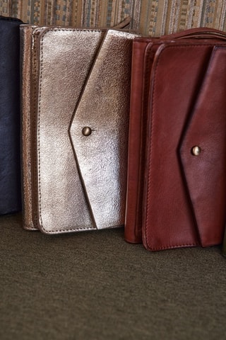 Bolso de mano de piel - Dorado