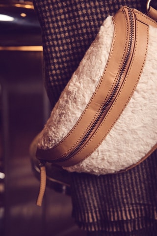 Riñonera de piel - Crudo y marrón claro