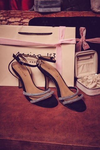 Sandalias de piel de tacón - Negro