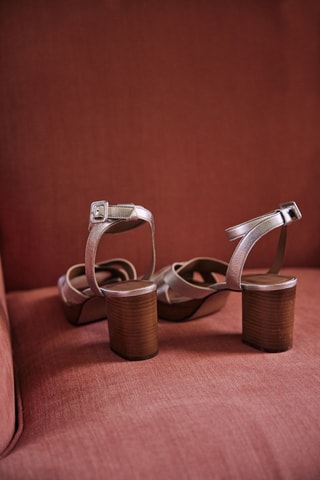 Sandalias de piel de tacón - Plateado