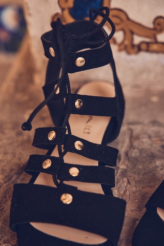 Romanas de piel de serraje nobuk - Negro