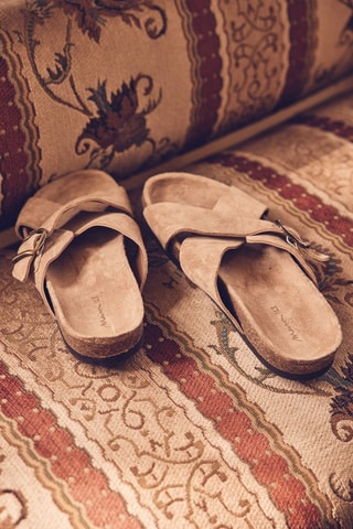 Sandalias de piel de serraje nobuk - Marrón claro