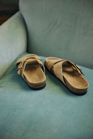 Sandalias de piel de serraje nobuk - Marrón claro