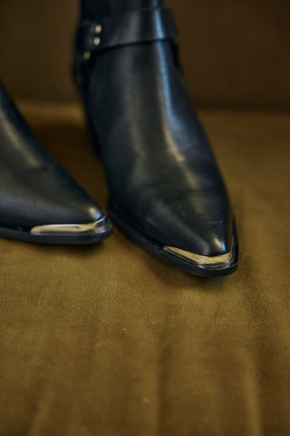 Botines de piel - Negro