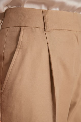 Pantalón carrot - Beige