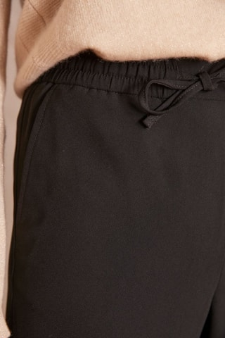 Pantalón pitillo de tiro alto - Negro