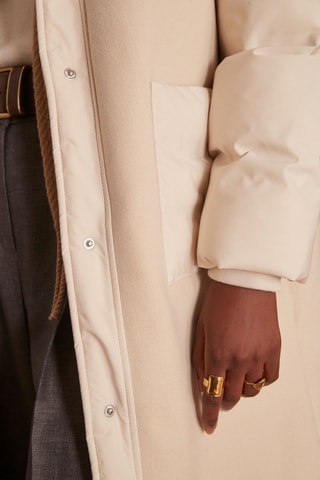 Abrigo con capucha - Beige