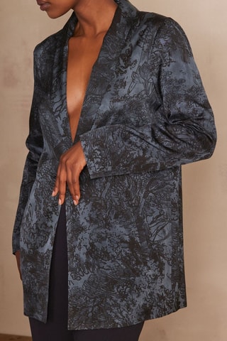 Chaqueta - Celeste y negro