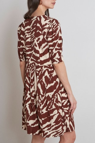 Vestido estilo patinadora - Castanho