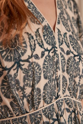 Vestido evasé - Crudo