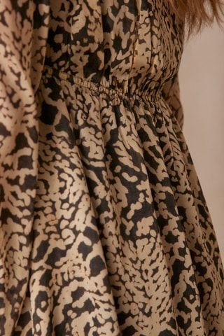 Vestido estilo patinadora - Cru e preto