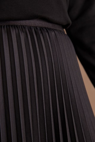 Falda plisada - Caqui