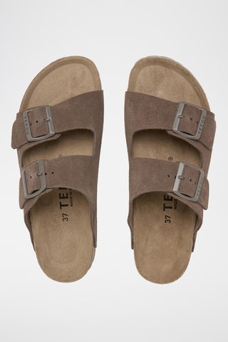 Mules em couro - Castanho