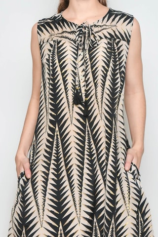 Vestido trapézio - Preto - Preto e bege