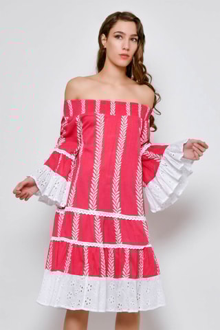 Vestido com folhos 
Vermelho - 