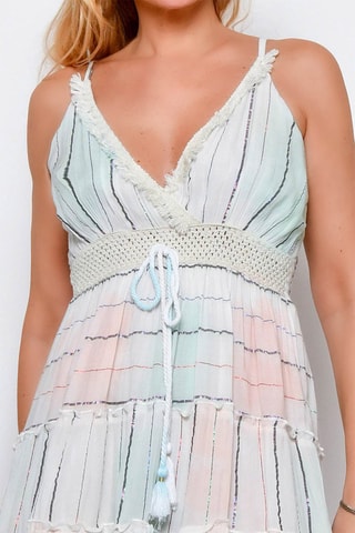 Vestido com folhos 
Azul - 