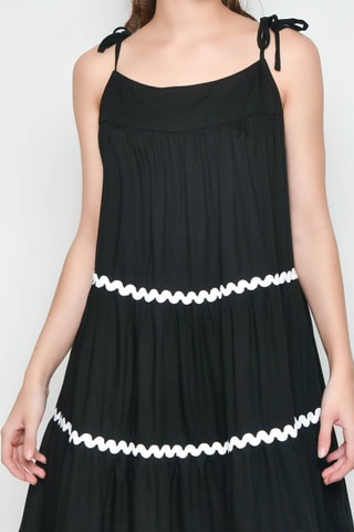 Vestido estilo patinadora - Preto -  e 