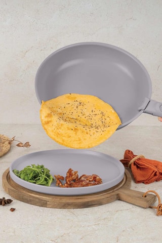 Batteria di pentole rivestimento in titanio Taupe Collection - 12 pezzi