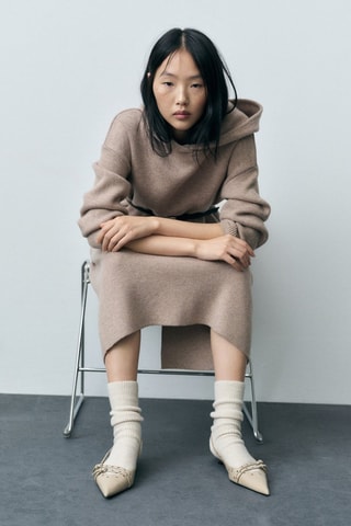 Chaussures kitten heel perforées - Gris