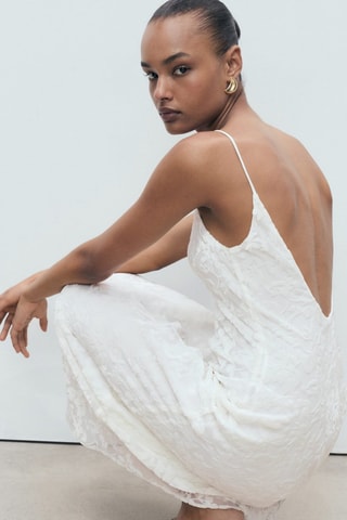 Robe dévorée à fleurs - Ecru