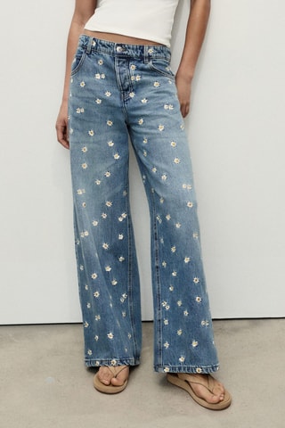 Jean large avec broderie à fleurs - Bleu